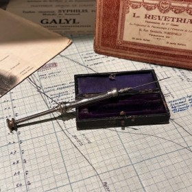 Antique hypodermic syringe...